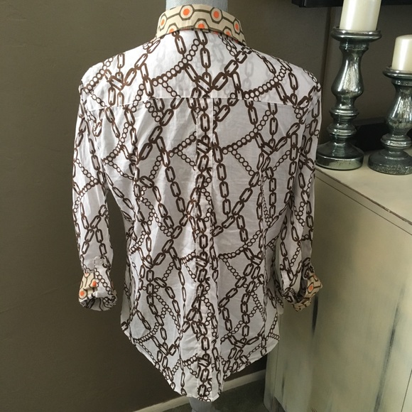 French Curve Print Button Down - Picture 2 of 8